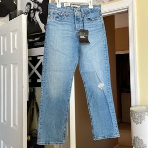 Levi Jeans Wedgie Straight Cropped NWT
